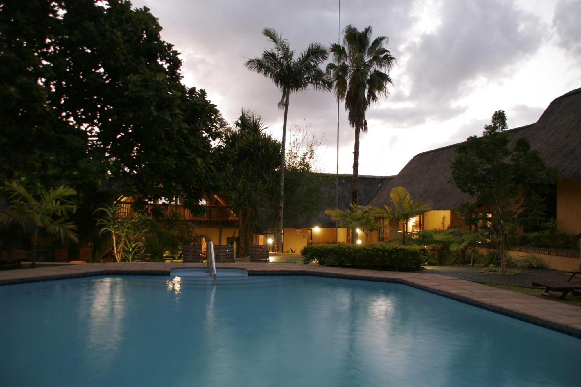 Amazulu Lodge St Lucia Bagian luar foto