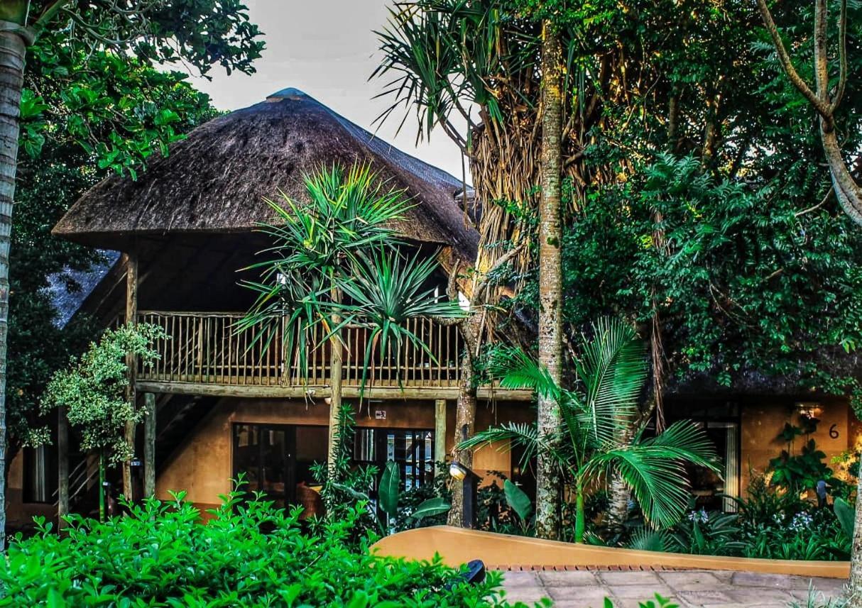 Amazulu Lodge St Lucia Bagian luar foto